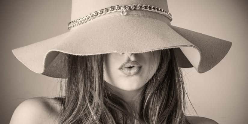 5 Things Women Do That Turn Men Off